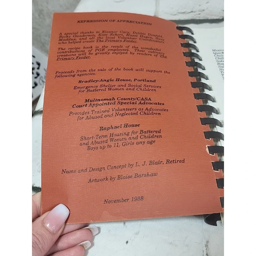 The‎ Primary Feeder Oregons Pioneer Utility Vtg 1988 Spiral Cookbook Flaw